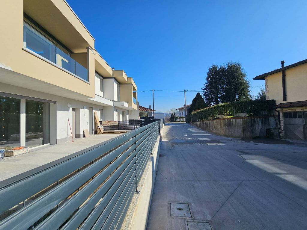 appartamento in vendita a Brembate di Sopra