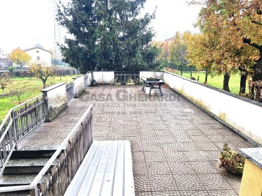 appartamento in vendita a Brembate di Sopra