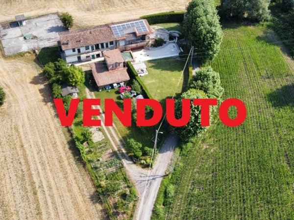 casa indipendente in vendita a Brembate di Sopra
