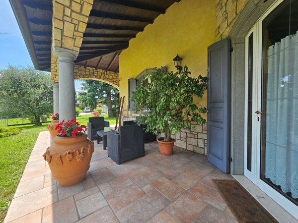 casa indipendente in vendita a Brembate di Sopra