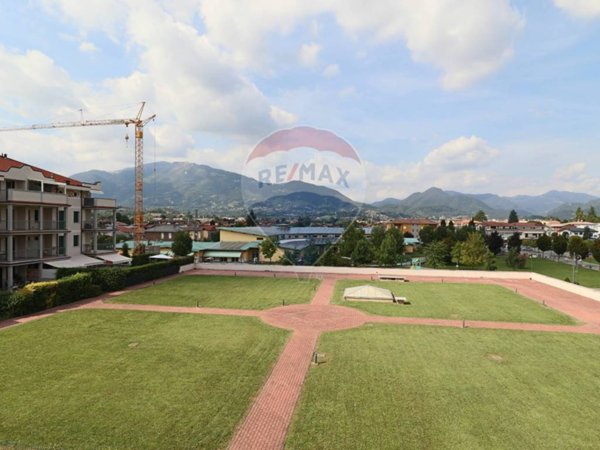 appartamento in vendita a Brembate di Sopra