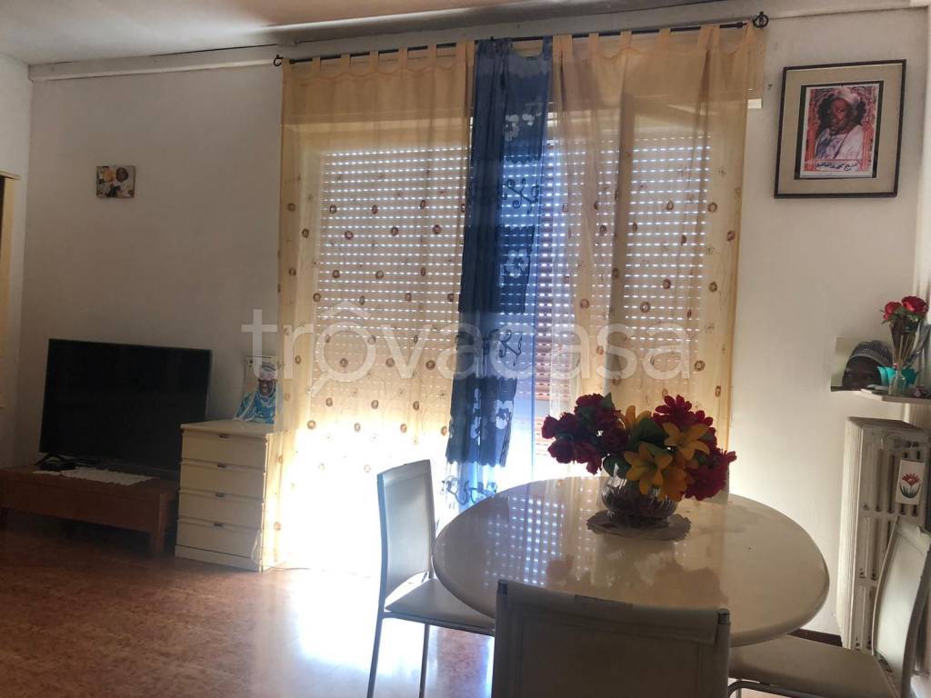 appartamento in vendita a Brembate di Sopra