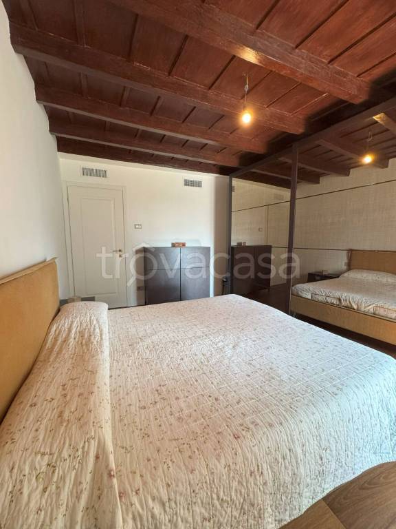 casa indipendente in vendita a Brembate di Sopra