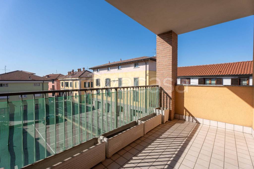 appartamento in vendita a Brembate di Sopra