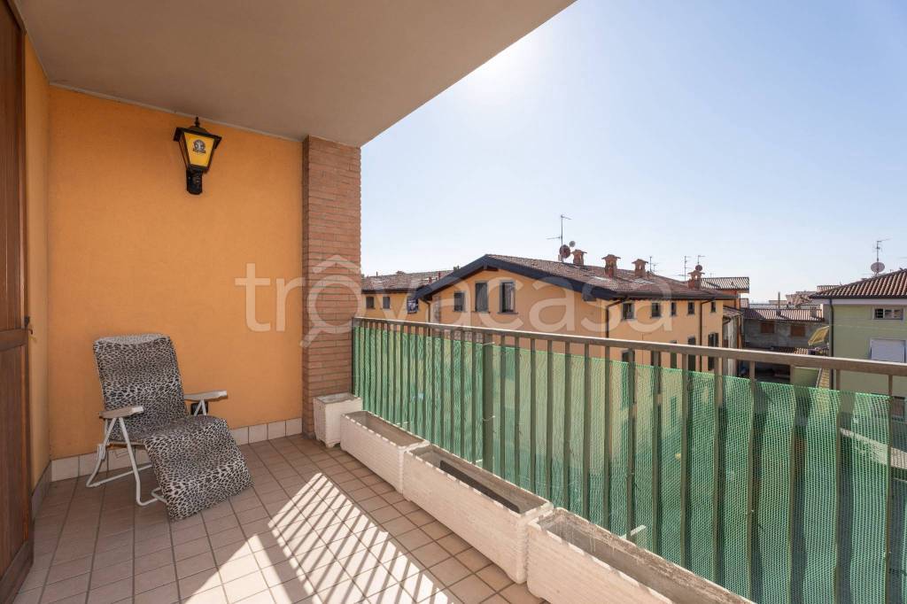 appartamento in vendita a Brembate di Sopra