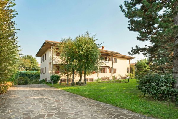 appartamento in vendita a Brembate di Sopra