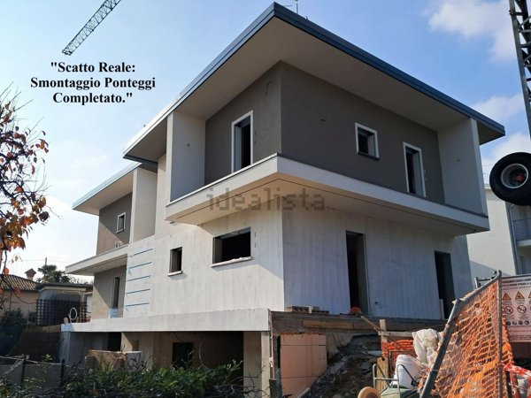 casa indipendente in vendita a Brembate di Sopra