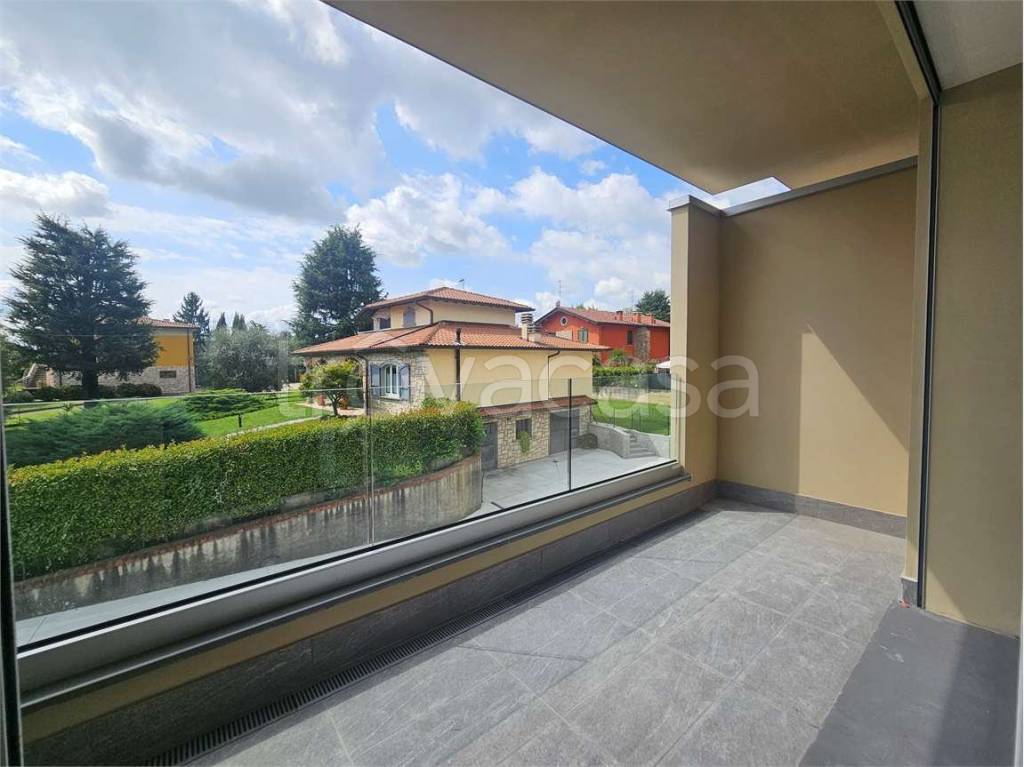 appartamento in vendita a Brembate di Sopra