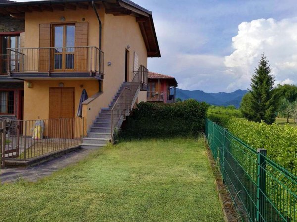 appartamento in vendita a Brembate di Sopra