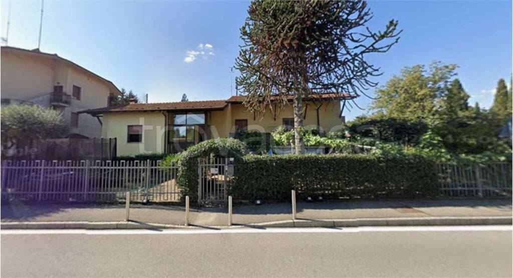casa indipendente in vendita a Brembate di Sopra