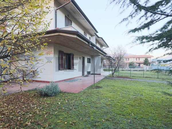 appartamento in vendita a Brembate di Sopra