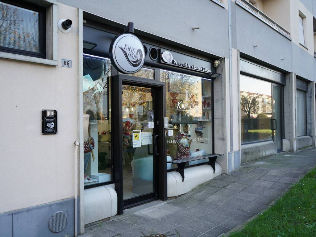 negozio in vendita a Brembate di Sopra