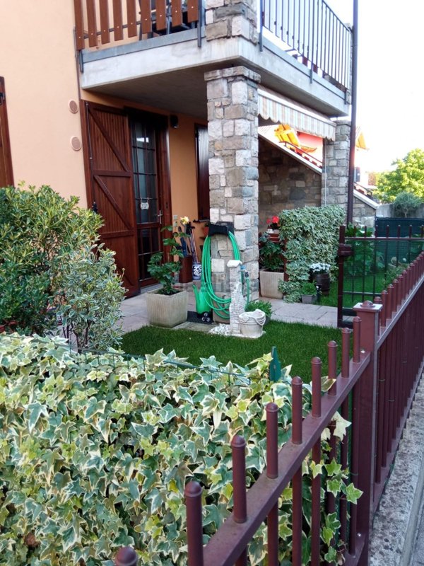 appartamento in vendita a Brembate di Sopra