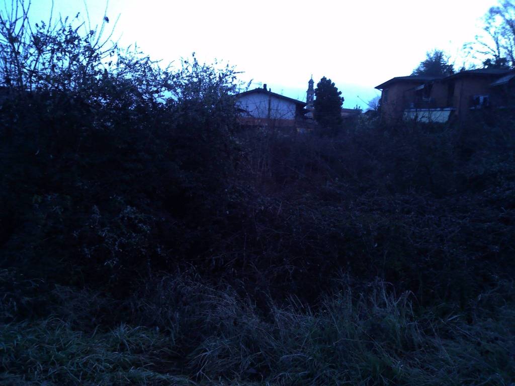 terreno edificabile in vendita a Brembate di Sopra