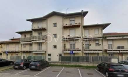 appartamento in vendita a Brembate di Sopra