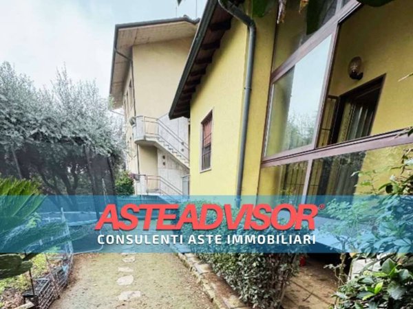casa indipendente in vendita a Brembate di Sopra