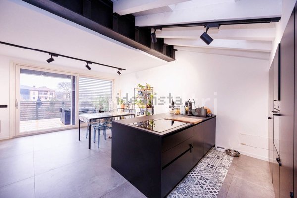 appartamento in vendita a Brembate di Sopra