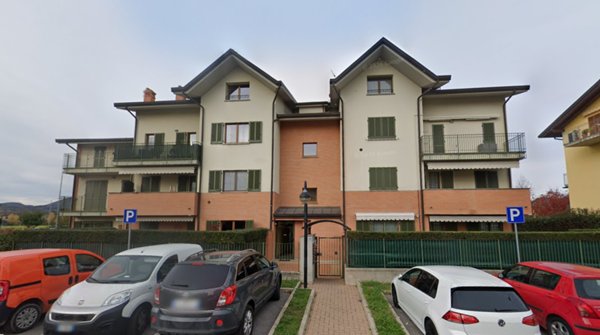 appartamento in vendita a Brembate di Sopra