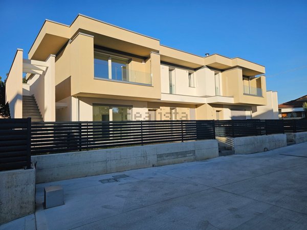 appartamento in vendita a Brembate di Sopra