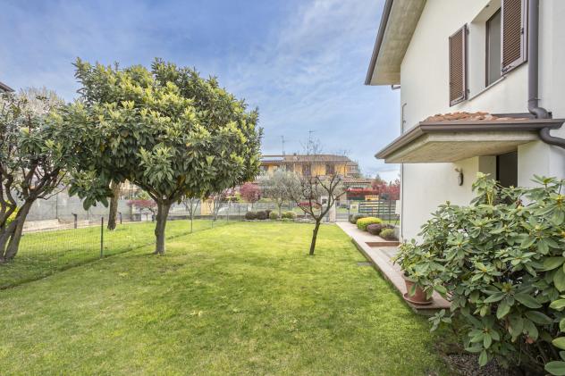 appartamento in vendita a Brembate di Sopra