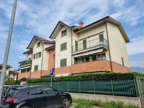 appartamento in vendita a Brembate di Sopra