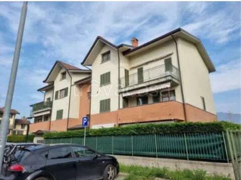 appartamento in vendita a Brembate di Sopra