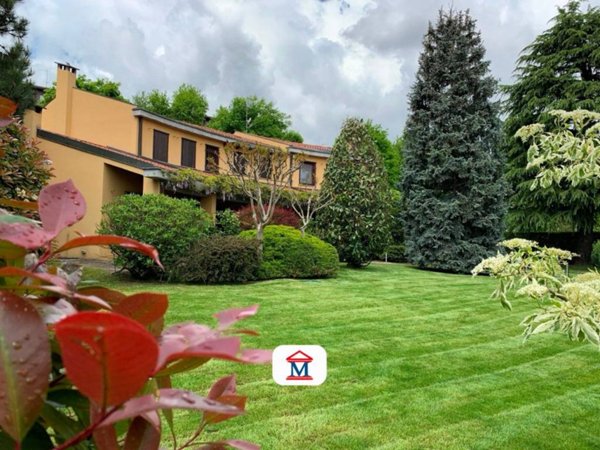 casa indipendente in vendita a Brembate di Sopra