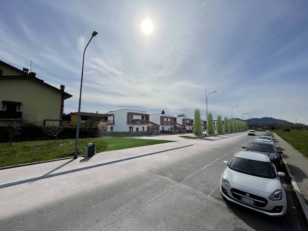 appartamento in vendita a Brembate di Sopra