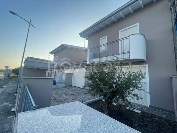 casa indipendente in vendita a Brignano Gera d'Adda