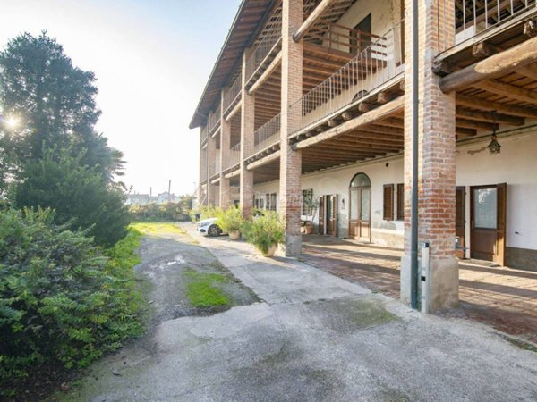 casale in vendita a Brignano Gera d'Adda