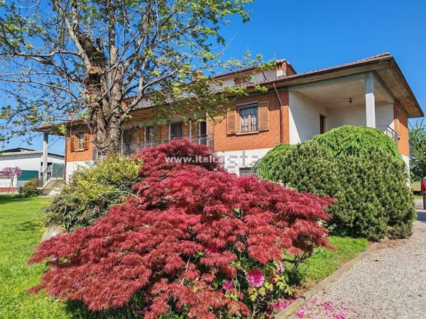 casa indipendente in vendita a Brignano Gera d'Adda