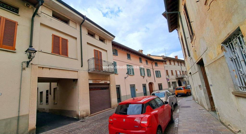 appartamento in vendita a Brignano Gera d'Adda
