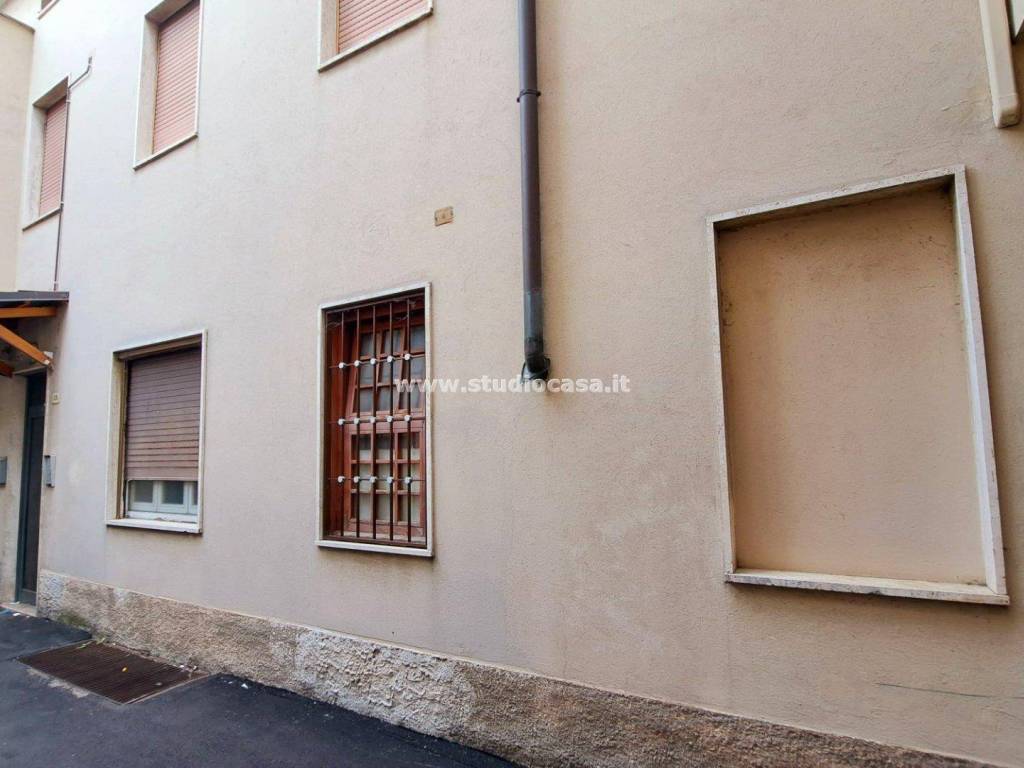 appartamento in vendita a Brignano Gera d'Adda