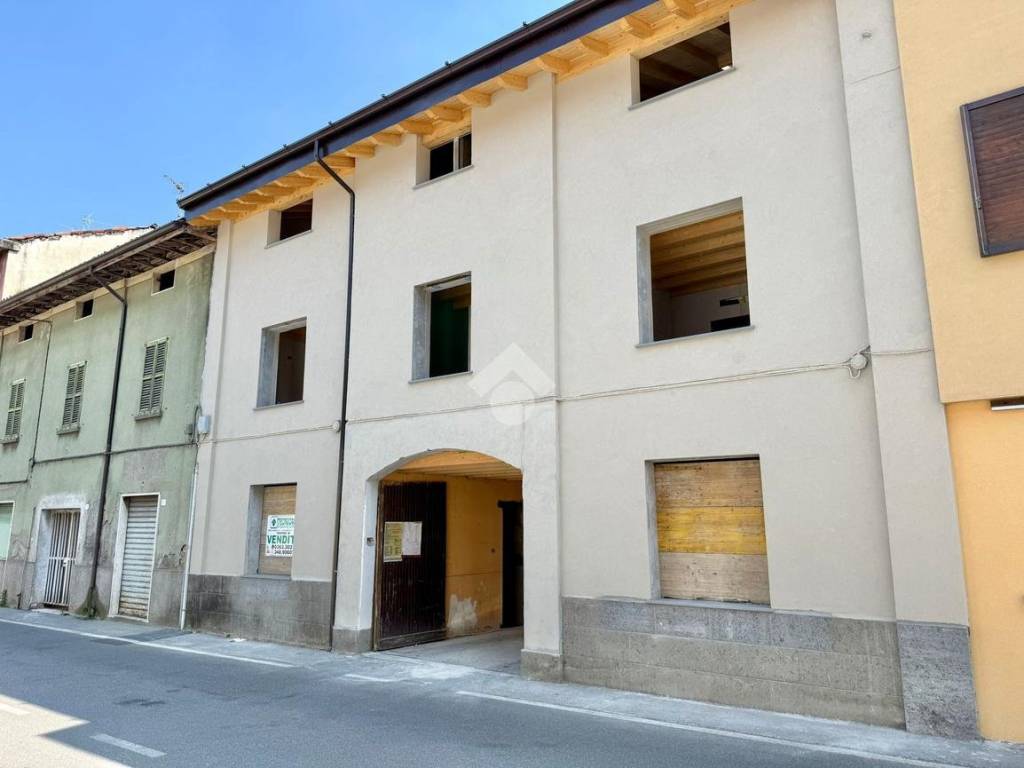 appartamento in vendita a Brignano Gera d'Adda