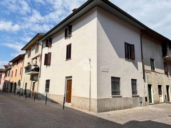 appartamento in vendita a Brignano Gera d'Adda