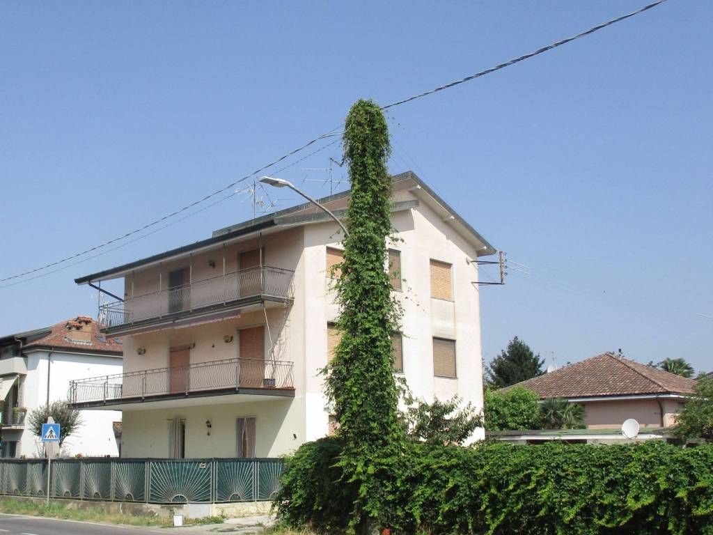 appartamento in vendita a Brignano Gera d'Adda