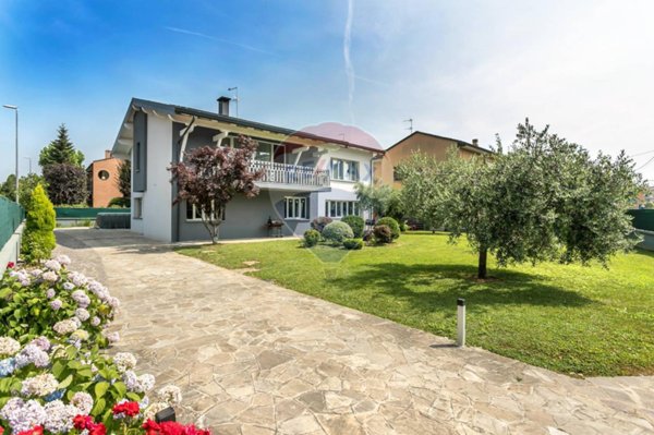 casa indipendente in vendita a Brignano Gera d'Adda