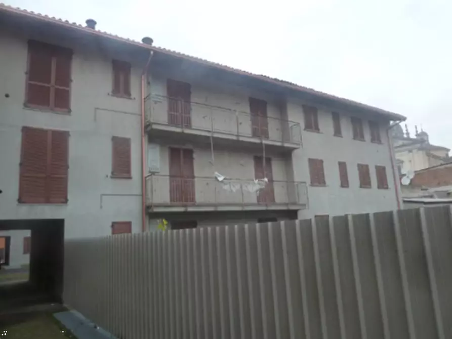 negozio in vendita a Brignano Gera d'Adda
