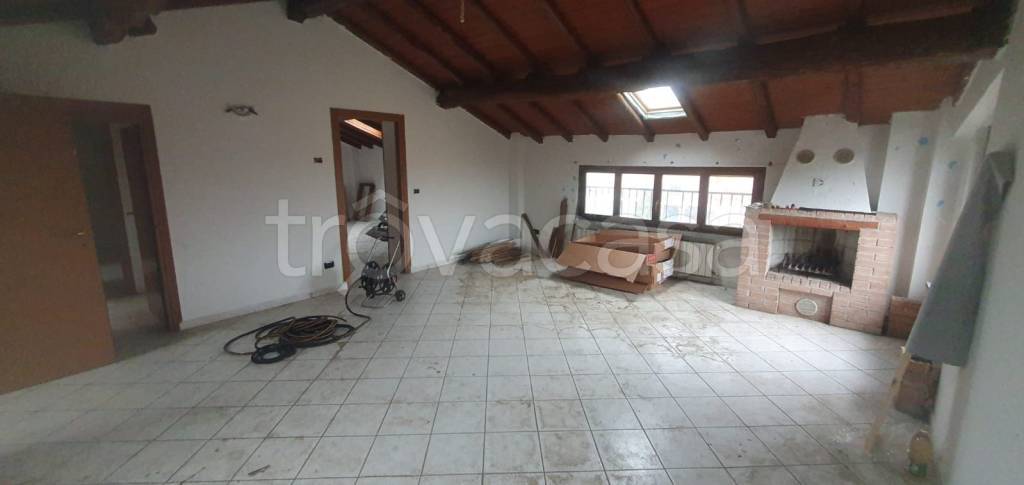 appartamento in vendita a Brignano Gera d'Adda