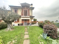 casa indipendente in vendita a Brignano Gera d'Adda