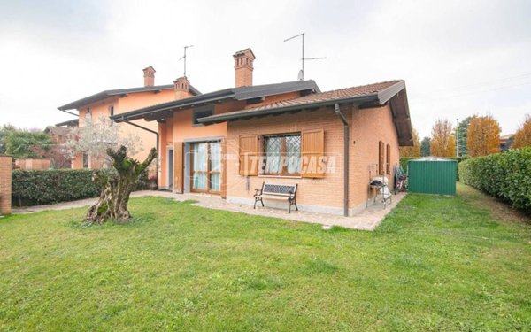 casa indipendente in vendita a Brignano Gera d'Adda
