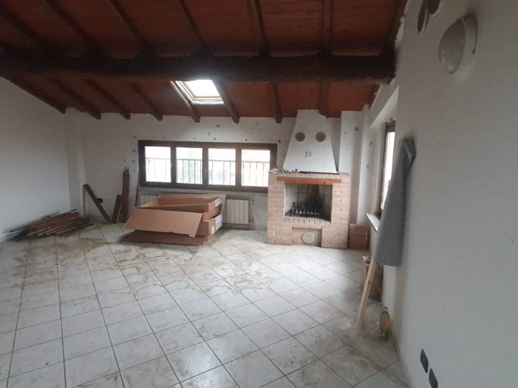 appartamento in vendita a Brignano Gera d'Adda