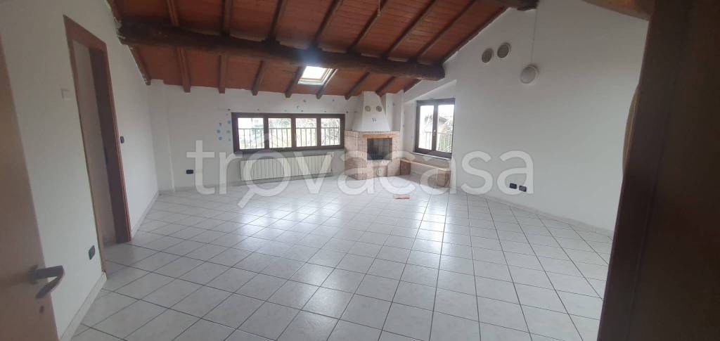 appartamento in vendita a Brignano Gera d'Adda