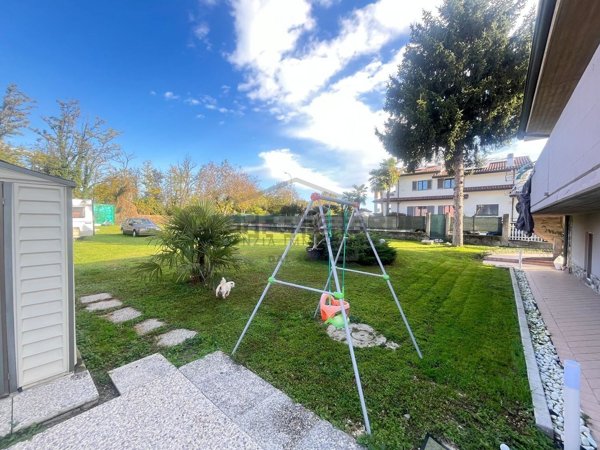casa indipendente in vendita a Brignano Gera d'Adda