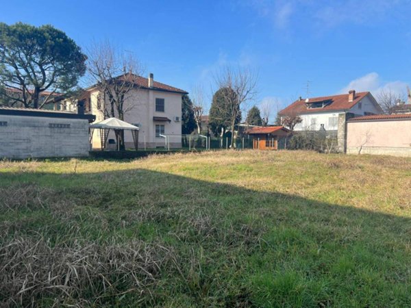 casa indipendente in vendita a Brignano Gera d'Adda