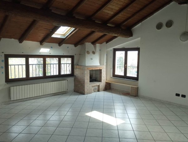 appartamento in vendita a Brignano Gera d'Adda