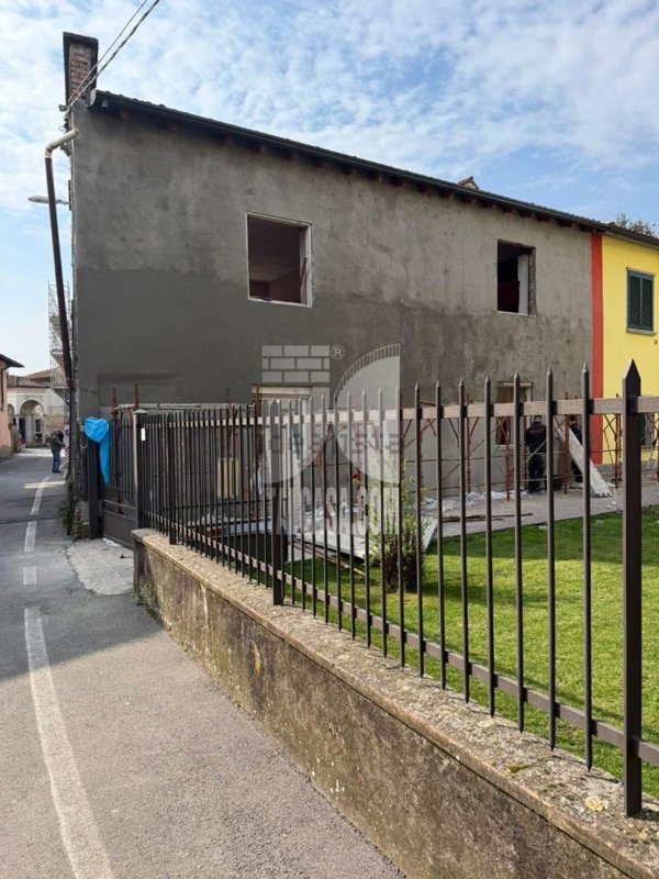 appartamento in vendita a Brignano Gera d'Adda