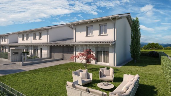 casa indipendente in vendita a Brignano Gera d'Adda