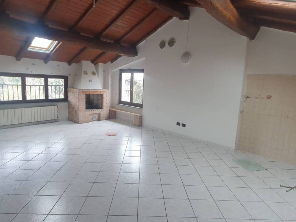 appartamento in vendita a Brignano Gera d'Adda
