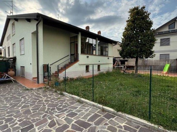 casa indipendente in vendita a Brignano Gera d'Adda